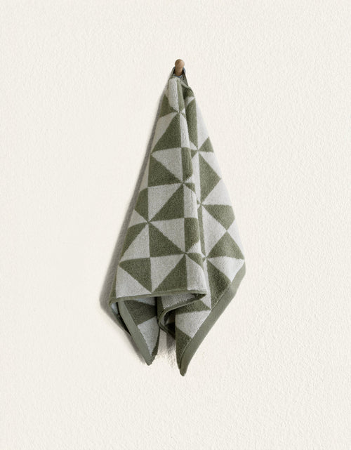 Load image into Gallery viewer, Umbra Australian Cotton Towels
