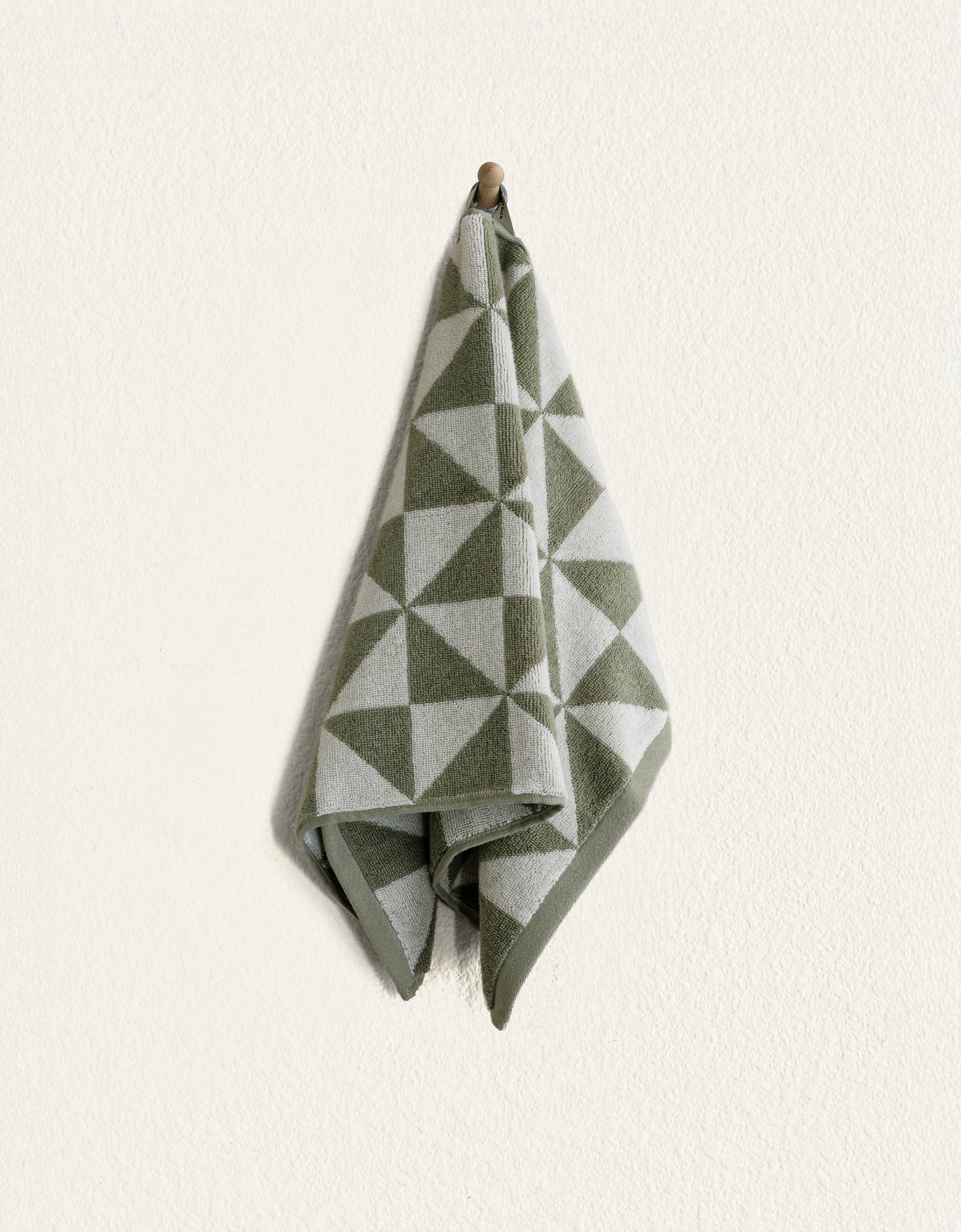 Umbra Australian Cotton Towels