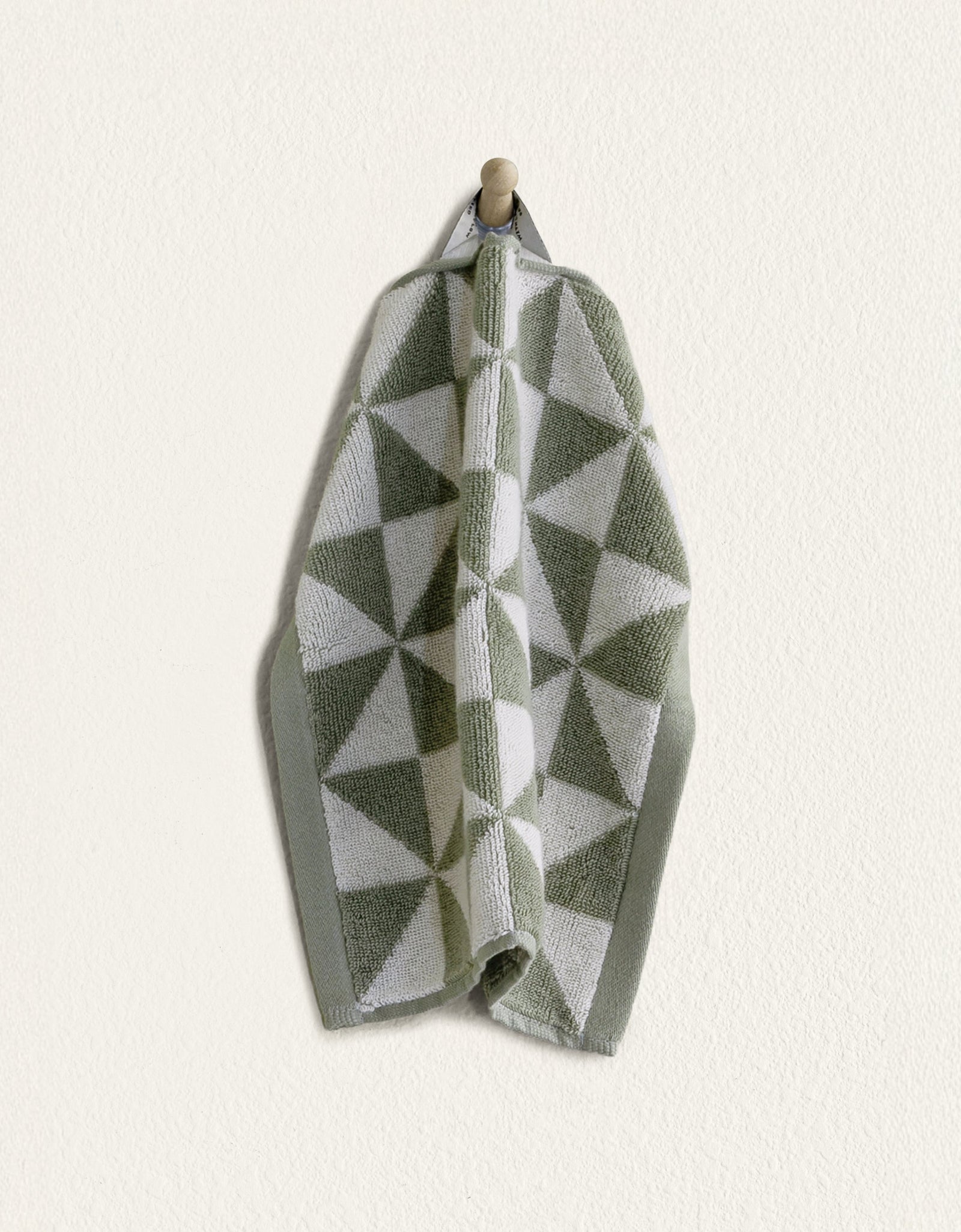Umbra Australian Cotton Towels