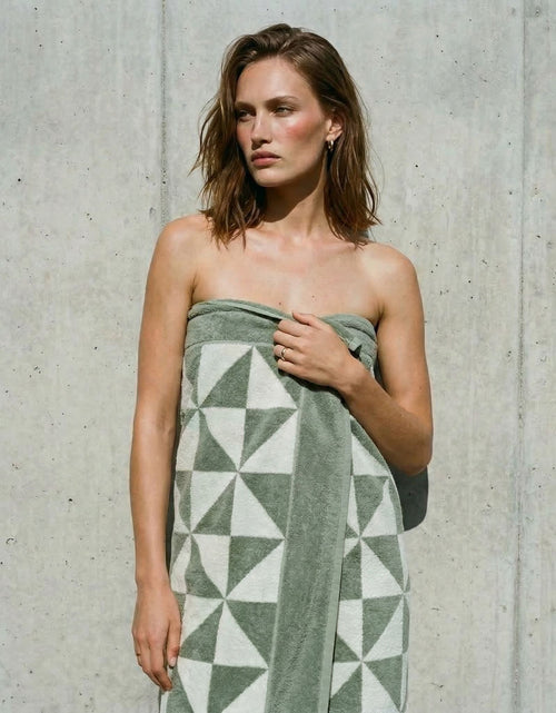 Load image into Gallery viewer, Umbra Australian Cotton Towels
