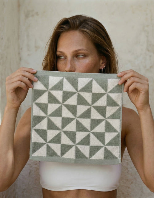 Load image into Gallery viewer, Umbra Australian Cotton Towels
